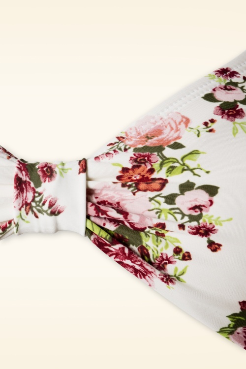 Esther Williams - 50s Classic Flowers Romance Bikini Top in Cream 7