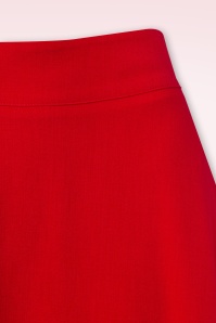Banned Retro - 50s My Summer Staple Swing Skirt in Red 4