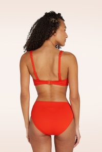 TC Beach - Twisted Bikini Top in Summer Red 3