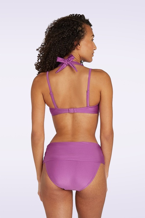 TC Beach - Multiway Bikini Top in Shiny Lilac 3