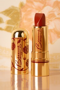 Bésame Cosmetics - Classic Colour Lipstick en Rouge Velouté