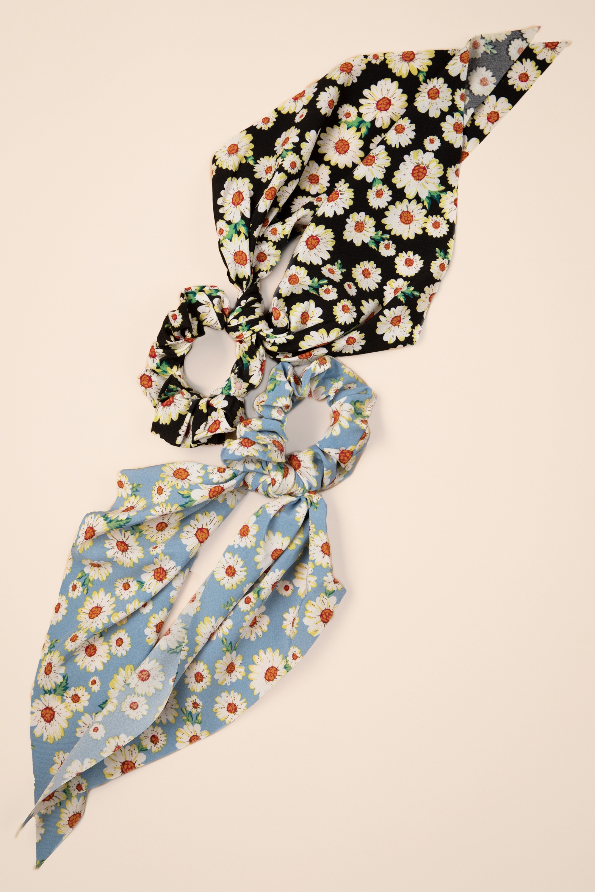 Banned Retro - Geraldine Scrunchie en bleu 2