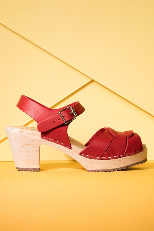 Lotta from Stockholm - 60s Loretta Leather Clogs in Red