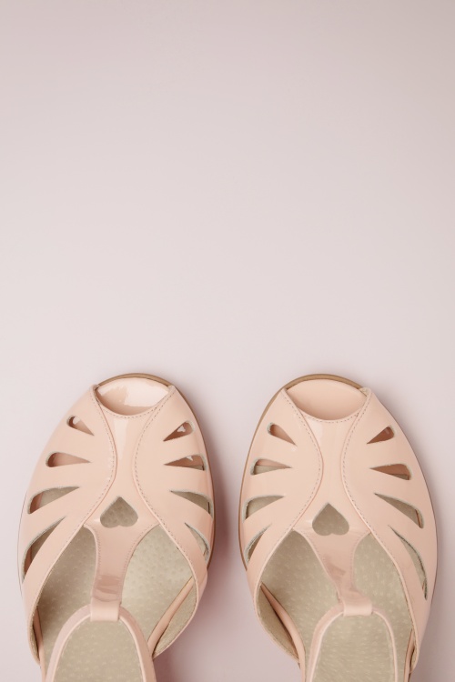 Banned Retro - Secret Love Leather Sandals in Patent Peachy Pink 2