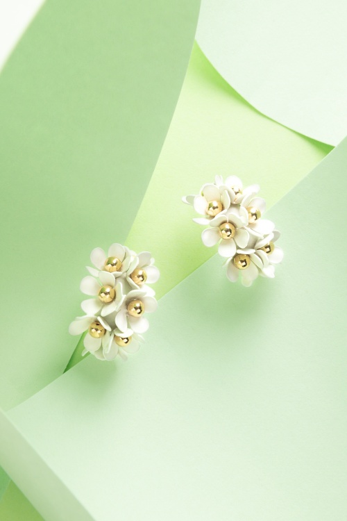 Day&Eve by Go Dutch Label - Flower Stud Earrings Années 60 en Doré et Blanc 2
