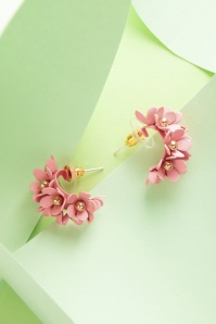 Day&Eve by Go Dutch Label - Flower oorstekers in goud en roze 3