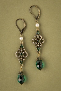 Lovely - 20s Victorian Filigree Earrings in Emerald 3
