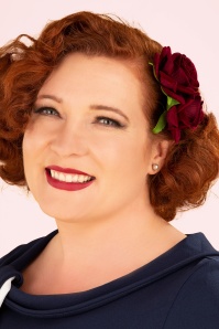 Banned Retro - 50s Be My Valentine Hairpin in Burgundy