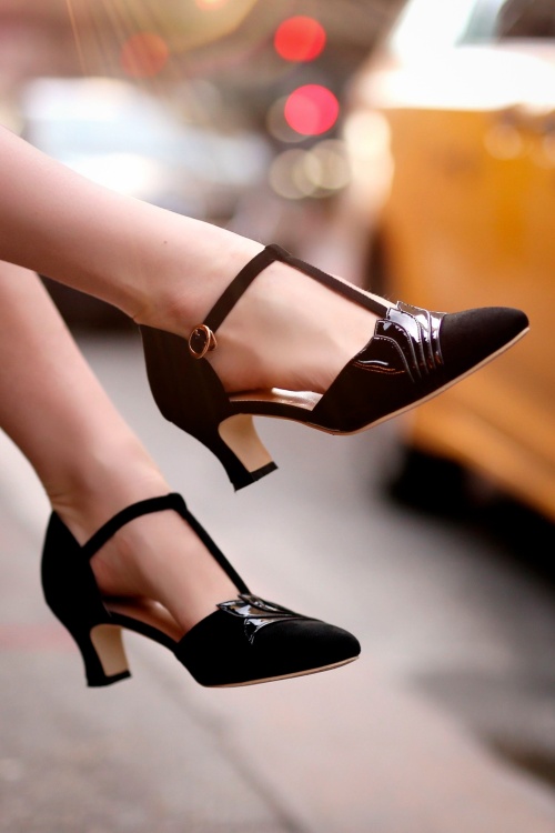 Charlie Stone - 40s New York Luxe Pumps in Black  7