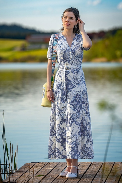 K-Design - Maxine Paisley Maxi Dress in Cream and Blue 2