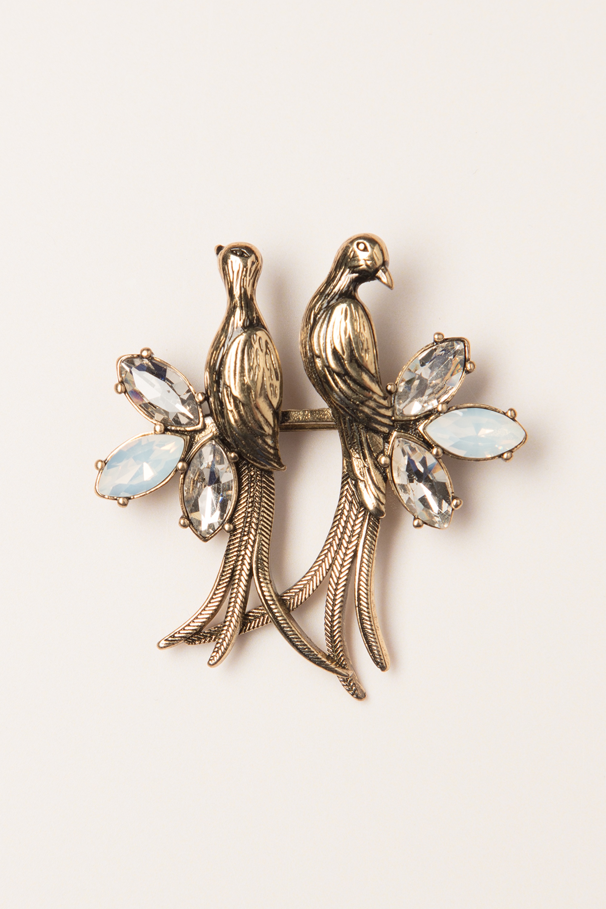 Lovely 30s Crystal Love Birds Brooch in Gold | Shop at Topvintage