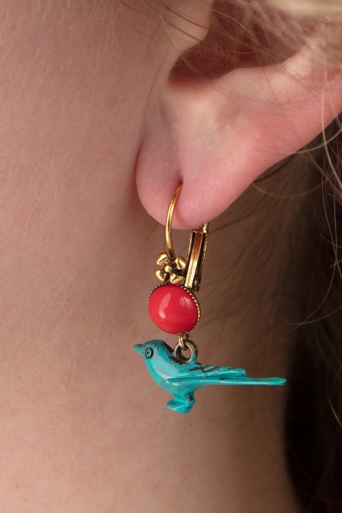 Urban Hippies - Birdie vergulde oorbellen in blauw en rood