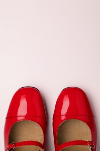 La Veintinueve - Marcela Leather Block Heel Pumps in Patent Red 2
