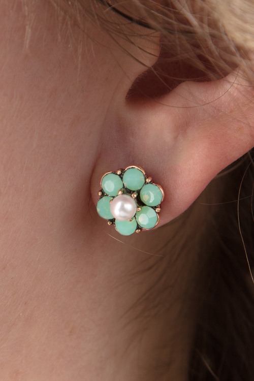 Lovely - Mini Crystal Flower oorstekers in seafoam groen
