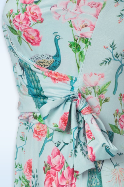 Vintage Chic for Topvintage - Layla Floral Peacock Swing Dress in Sky Blue 4