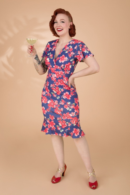 Vintage Chic for Topvintage - Katie Floral Pencil Dress in Navy and Red