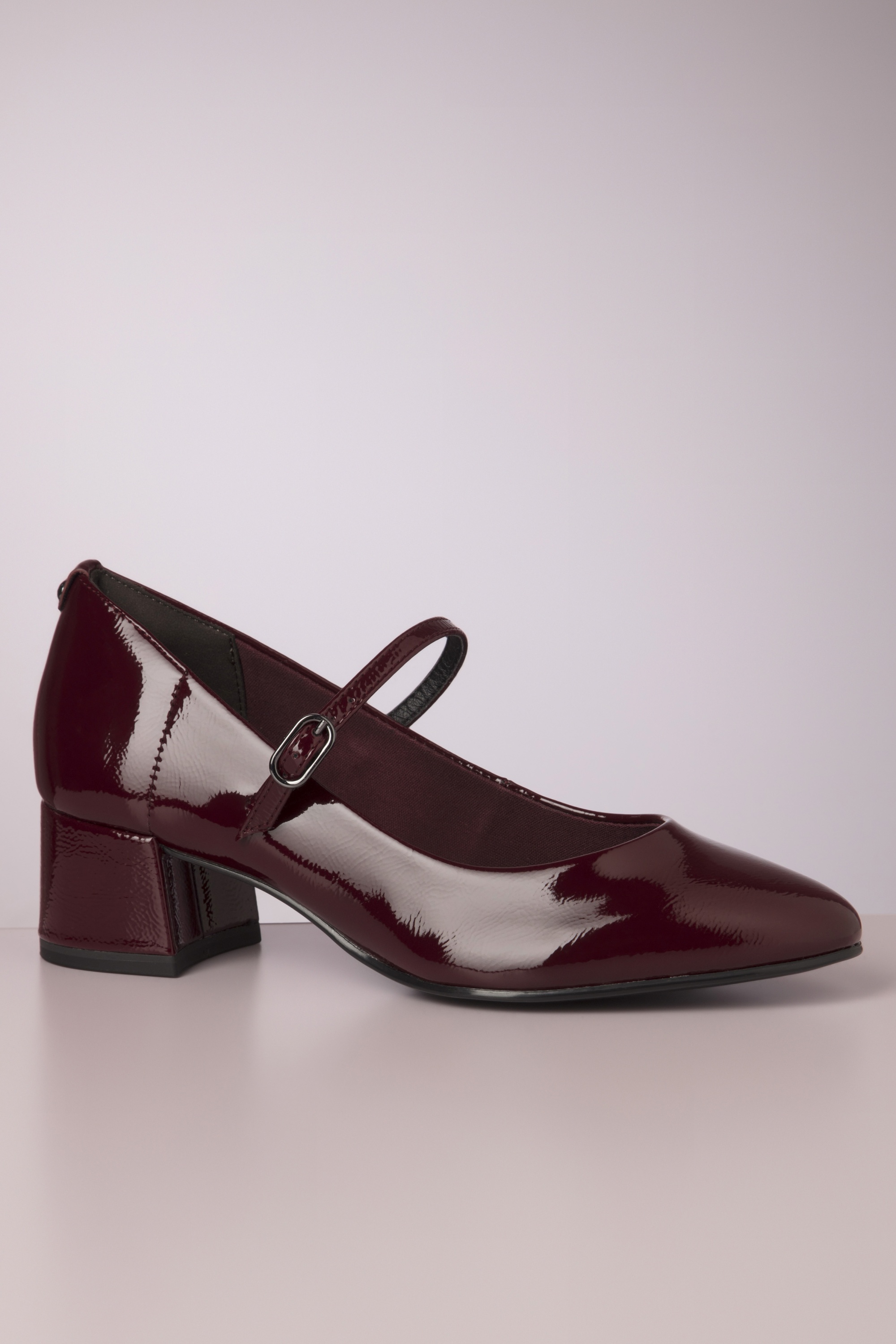 Tamaris Escarpins vernis Marie en bordeaux Acheter chez Topvintage