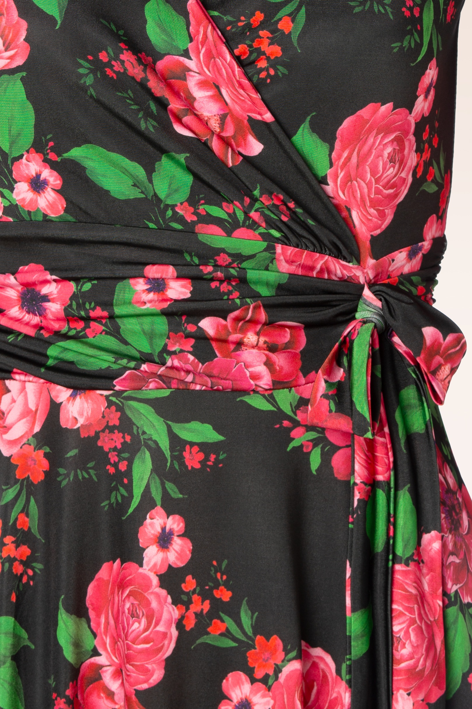 Vintage Chic for Topvintage - Aria floral swing jurk in zwart en roze 3