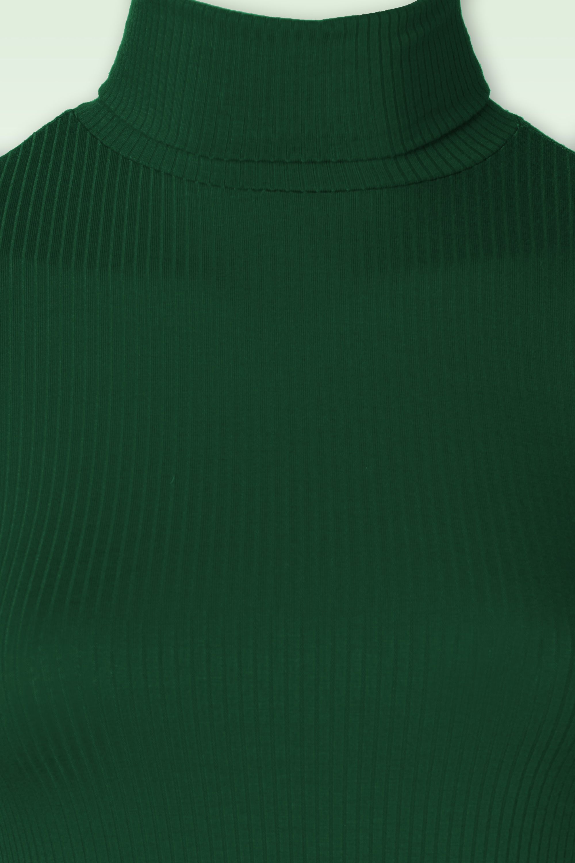 King Louie - Rollneck uni rib top in Forest groen 5