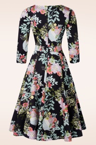 Hearts & Roses - Janet Floral swing jurk in zwart en multi 4