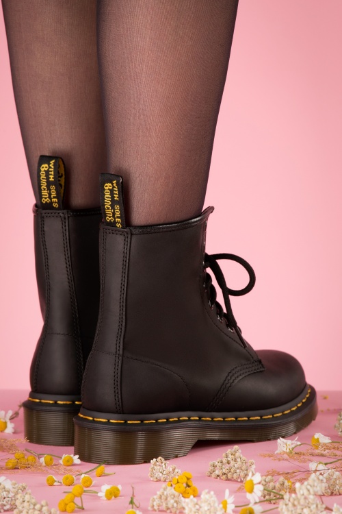 Dr. Martens 1460 Fettige Stiefeletten in Schwarz Einkaufen bei Topvintage