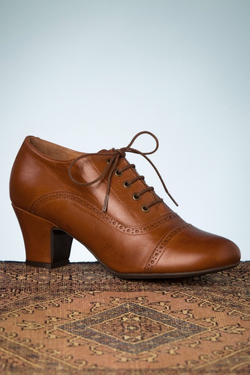 40s Fly Shoe Booties in Brandy