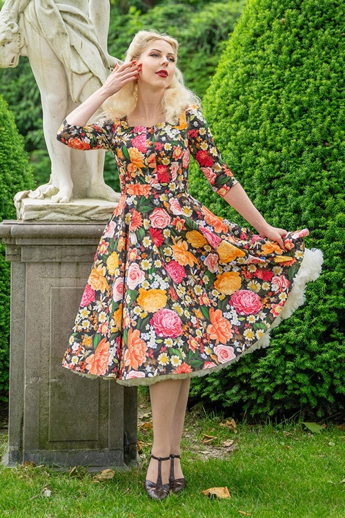 Hearts & Roses - Stella floral swing jurk in multi