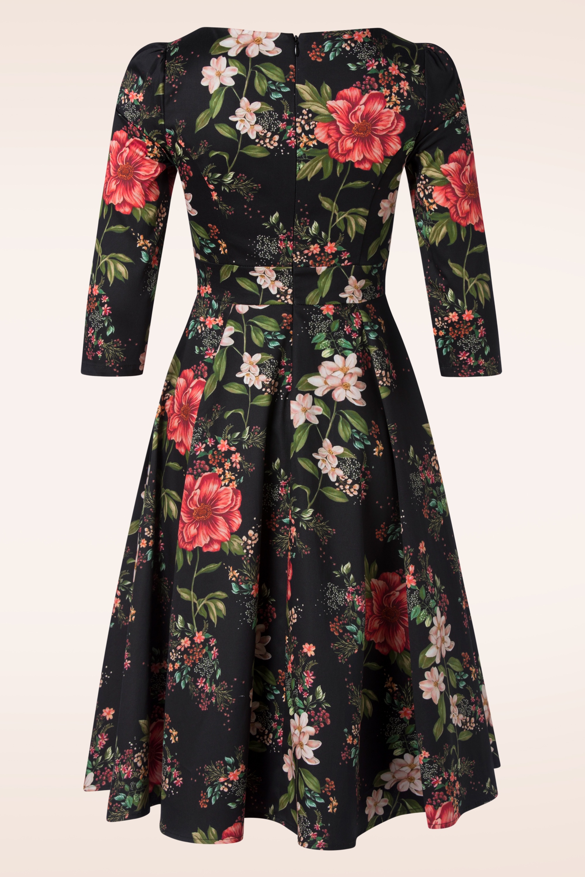 Hearts & Roses - Isabella Floral swing jurk in zwart en multi 5