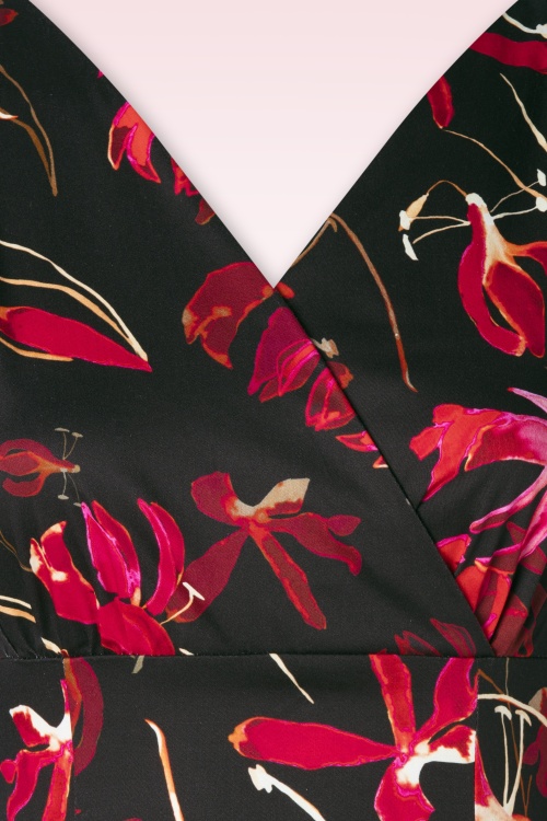 Hearts & Roses - Lyla Floral pencil jurk in zwart en rood 2