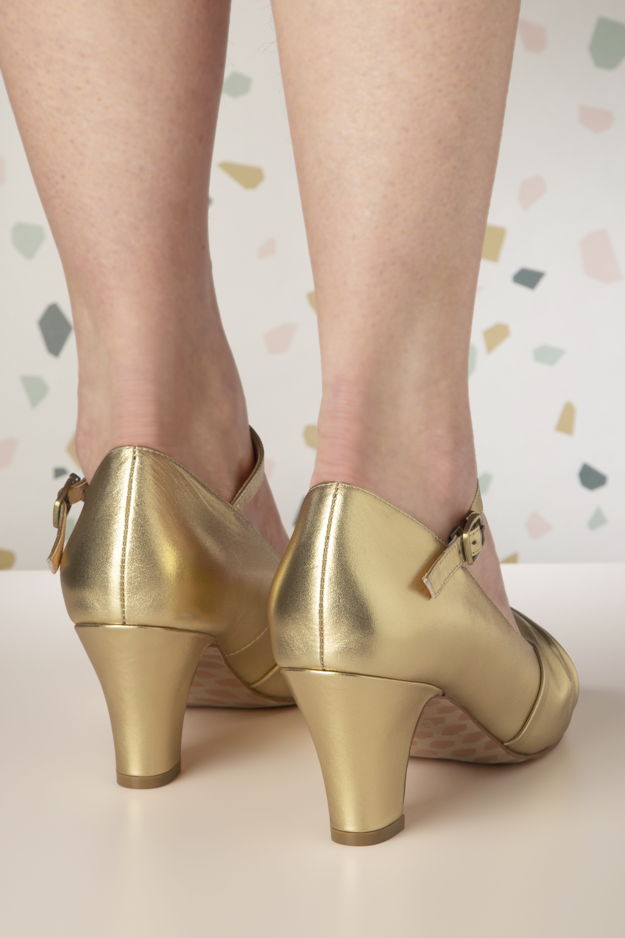 Lola Ramona ♥ Topvintage - Ava Reminisce pumps in warm goud 5