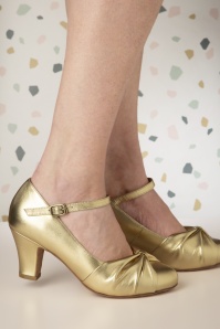 Lola Ramona ♥ Topvintage - Ava Reminisce pumps in warm goud