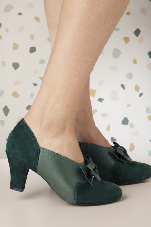 Lola Ramona ♥ Topvintage - Ava Vivid Memory pumps in donkergroen