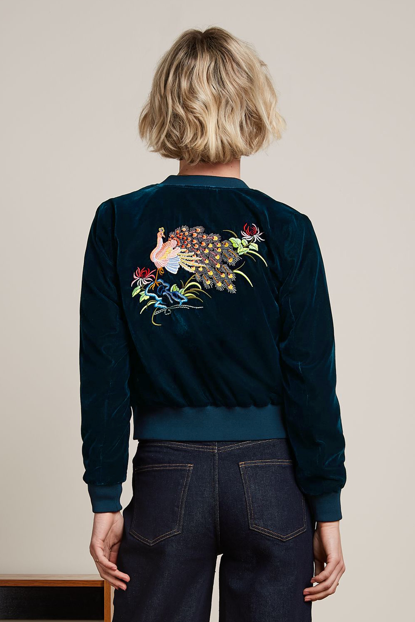 King Louie - Bessie Gamine Velvet Bomber jasje in vijverblauw 2