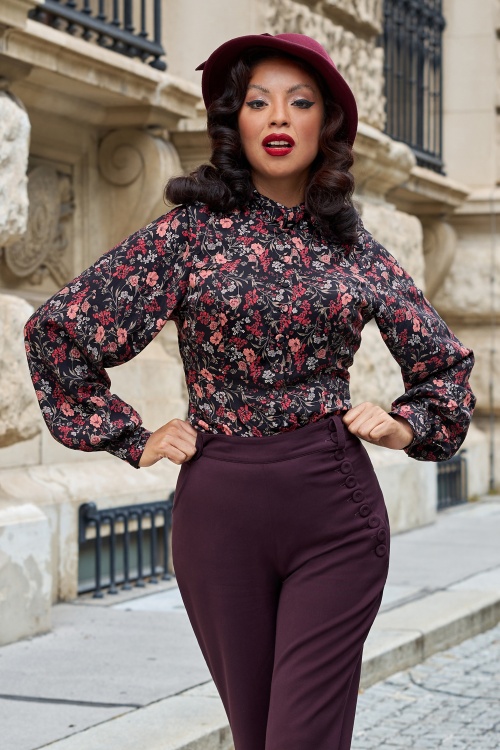 Miss Candyfloss - Brina Lavania floral blouse in zwart en multi