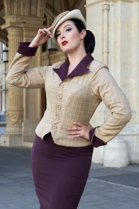 Miss Candyfloss - Simria Lavania reversible blazer in aubergine en crème  2