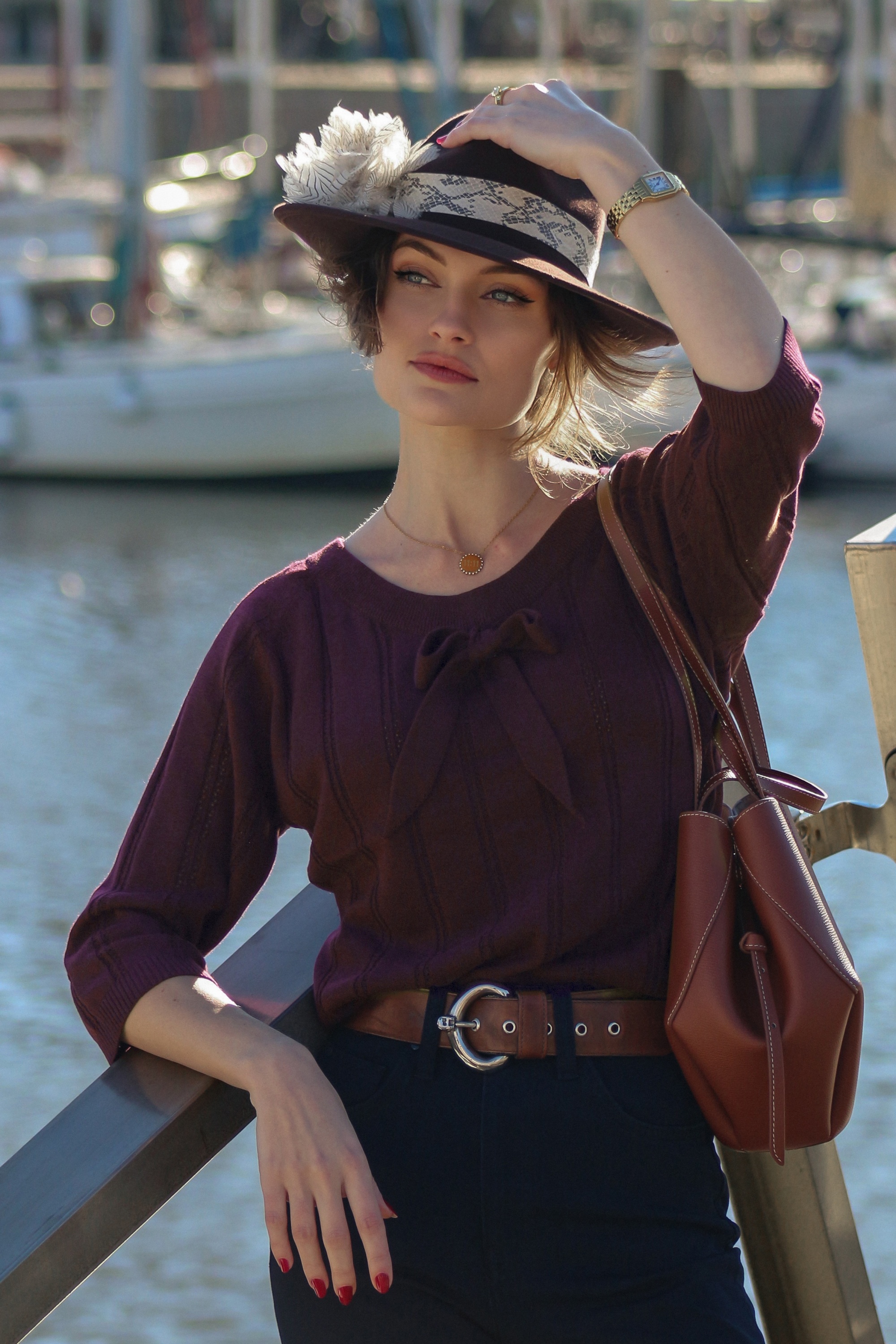 Banned Retro - Belle Bow Pointelle-top in aubergine