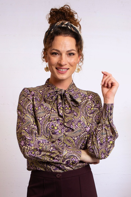 Very Cherry - Ruffle paisley blouse in paars