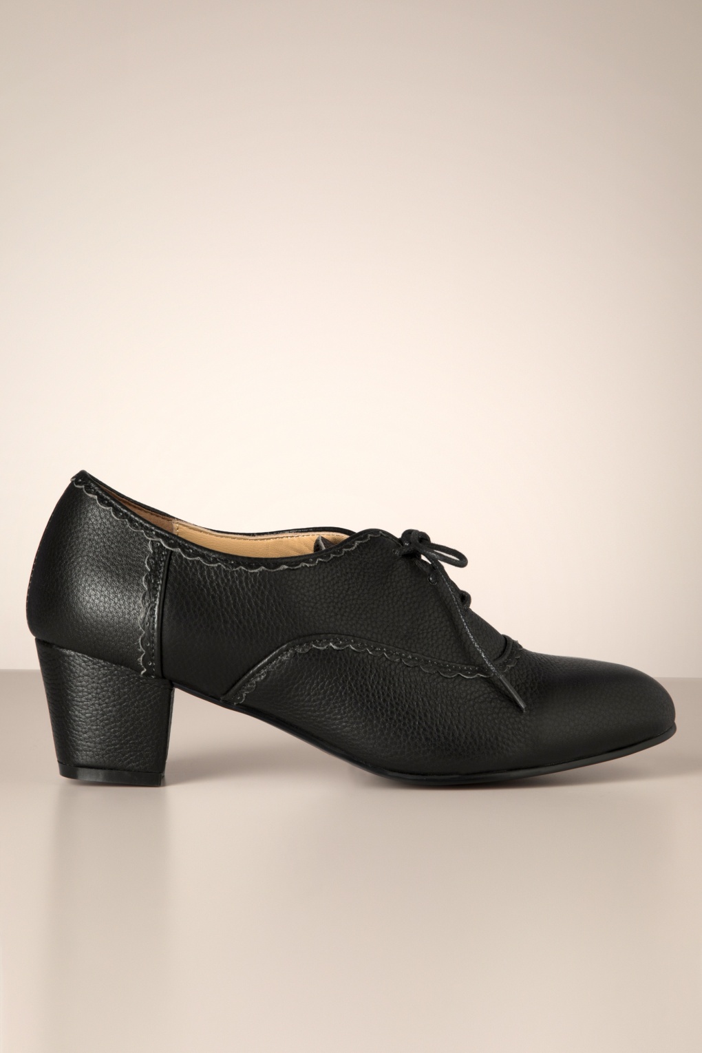 Charles Stone Xl Suit Size Charlie Stone Lise Leather Shoe Booties