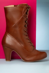 Chelsea Crew - Claire Boots in Bruin