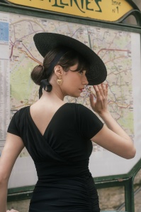 Vintage Diva  - Alessandra Top in Black 3