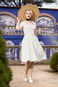 Topvintage Boutique Collection - Bette Swing Kleid in Weiß 3