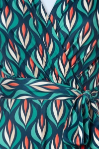Vintage Chic for Topvintage - Tammy Retro Maxi Dress in Navy and Multi 2