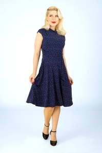 Topvintage Boutique Collection - Mitzy polkadot jurk in blauw en wit 3