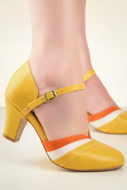 Lola Ramona ♥ Topvintage - Ava Walking On Sunshine pumps in geel