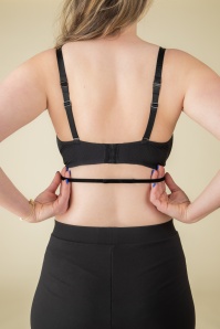 Topvintage Boutique Collection - Gwen clip on camisole top in zwart 4