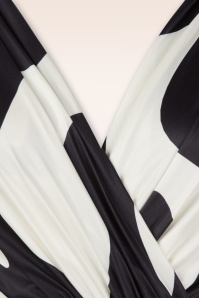 Vintage Chic for Topvintage - Brooke abstracte overslag swing jurk in zwart en wit 2