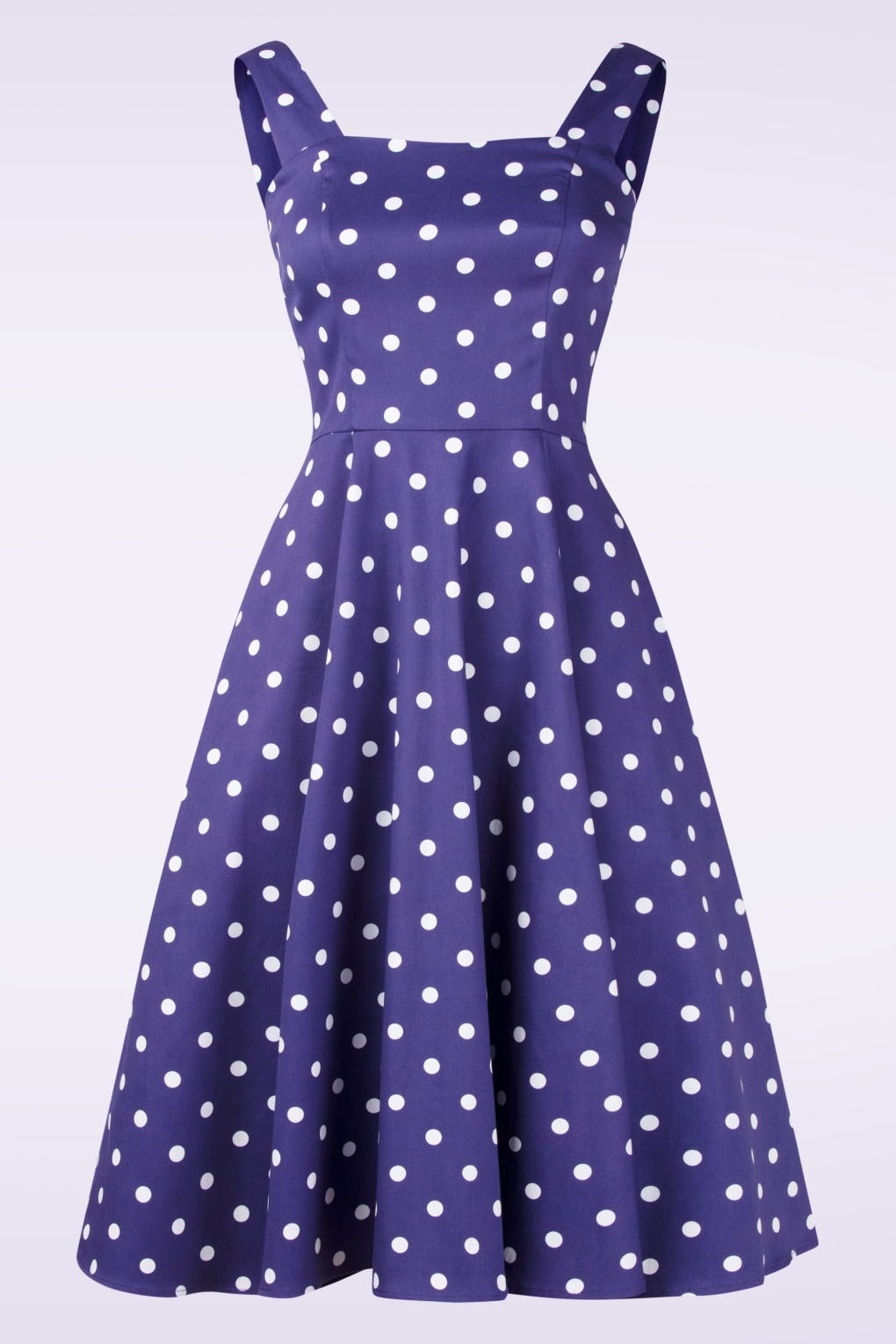 207686236-1-polkadot?$n_750w$&