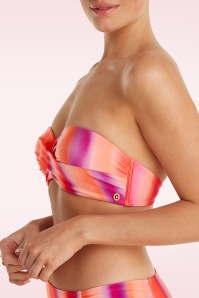 TC Beach - Twisted bikini top in gradient roze 3