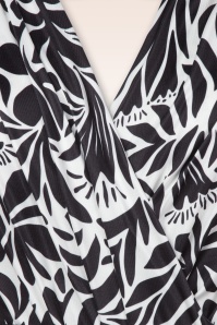 Vintage Chic for Topvintage - Tammy Abstract Maxi Dress in Black and White 3