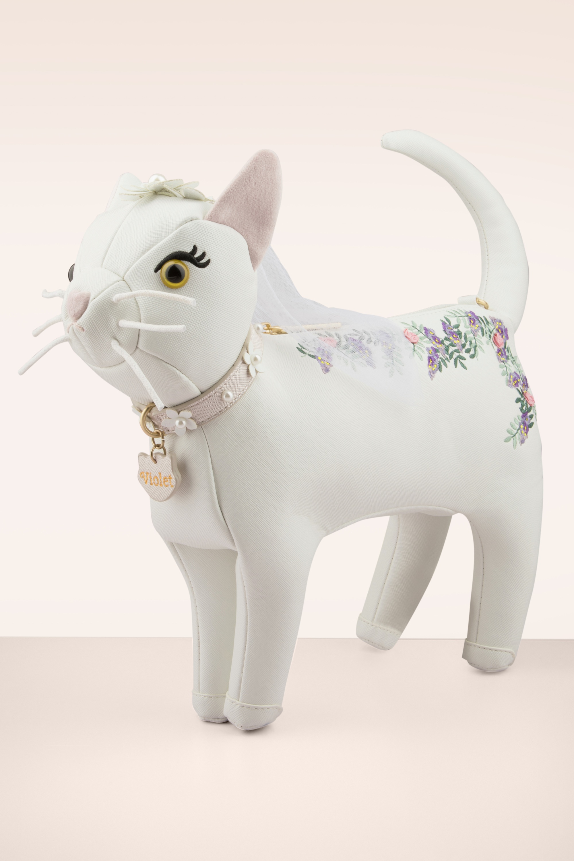 Vendula - The Wedding Shop - Violet the Bride Cat tas in wit 2